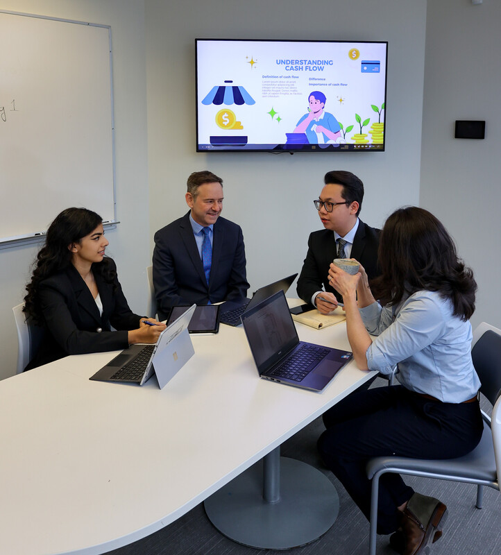 TRU Alumni Bursary